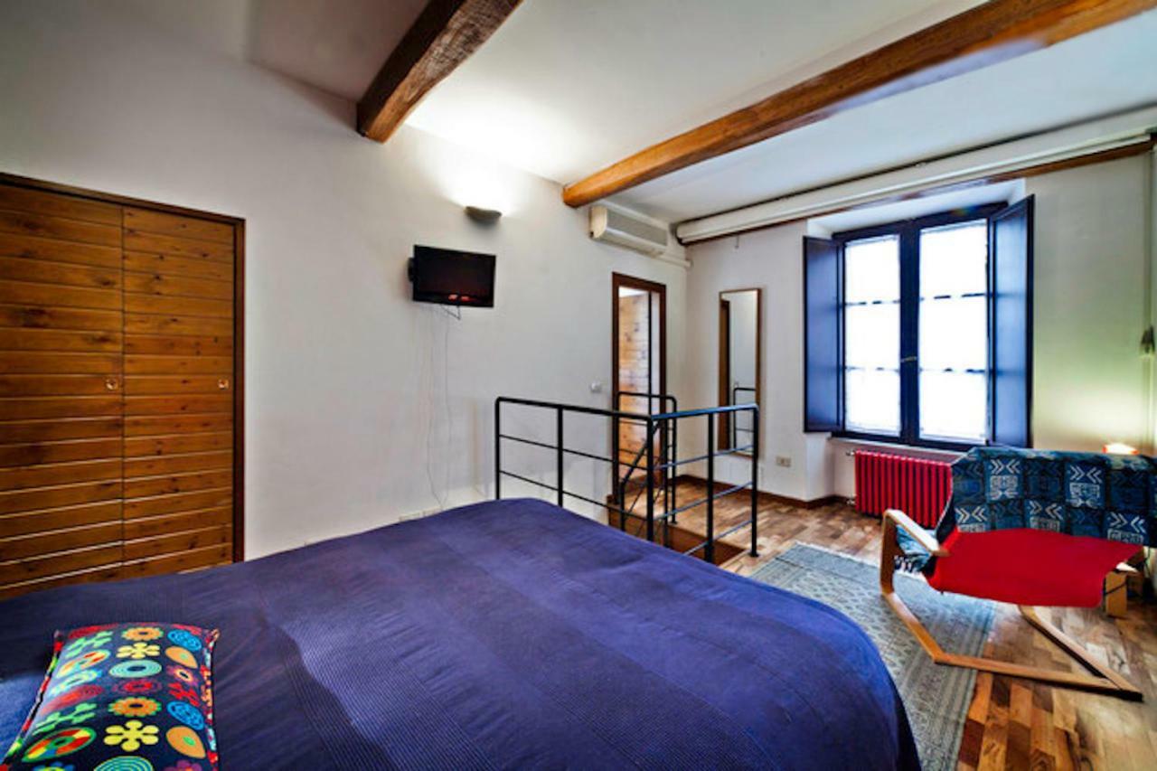 Caratteristico Appartamento A Piazza Navona Рим Экстерьер фото