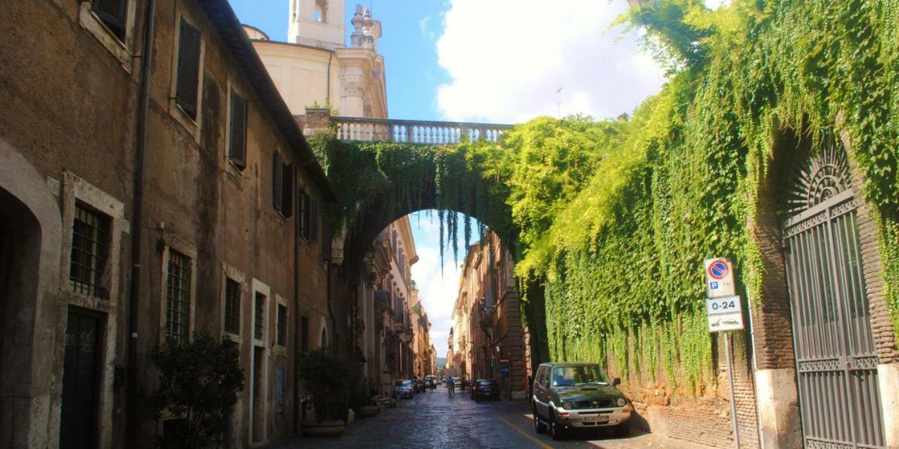 Caratteristico Appartamento A Piazza Navona Рим Экстерьер фото